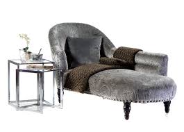 صوفا بتصميم كلاسيكي مميز وبلون الرمادي الراقي صوفا تصميم كلاسيك فخامة مفروشات ميداس Furniture Small Room Design Sofa Set