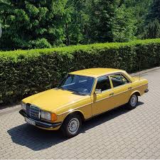 w123 by w123 saharagelb gelb yellow w123 lifestyle mercedes mercedesbenz benz oldschool classic cool ca mercedes benz classic mercedes benz benz