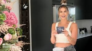 Flower bouquet stock photos (total results: Freedomroo Ferne Mccann Is Shocked As She Receives A Huge Bouquet Of Flowers From A Secret Admirer Australiannewsreview