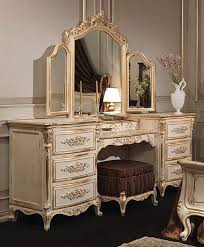 Gold bedroom decor black bedroom furniture bedroom colors diy bedroom bedroom girls gold furniture deco furniture bedroom sets modern bedroom ideas | high fashion home. Classic Louis Xvi Bed Set White Gold Classic Furniture Classic Furniture Design French Furniture Bedroom