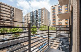 Sonnet in washington, dc is verified by costar's® proprietary screening and fraud detection process, so you can shop and rent with confidence on apartmenthomeliving.com. 10 Of The Best Washington D C Apartments For Pets Renting With Pets