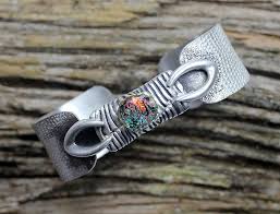 In This Jewelry Course Learn How To Make 960 Sterling Silver Metal Clay And Then Create This Beautiful Brace Clay Bracelet Silver Metal Clay Metal Clay Jewelry