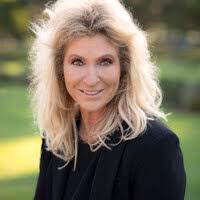 200+ "Raquel A" profiles