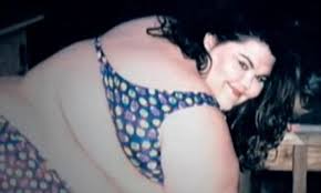 Meet the obese woman modeling for fat fetish websites in a desperate bid to  pay for weight-loss surgery | Daily Mail Online