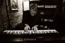 Solo Piano @ Lansdowne Resort
