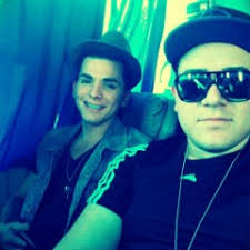 Stream Ray Valle Music music