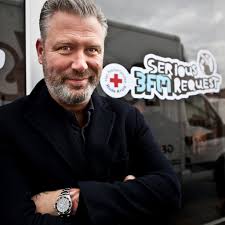 Some of the work of peter madsen, one of the greatest tattoo artists i've ever seen. Reisverslag Van Eric Corton In Burundi Deel 3 Npo 3fm
