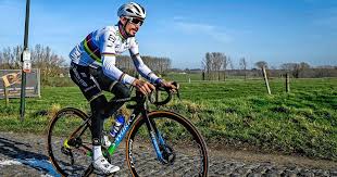 Weltmeister julian alaphilippe ist der auftaktsieger der 108. Julian Alaphilippe Top Favorite For Omloop Het Nieuwsblad Cycling Netherlands News Live