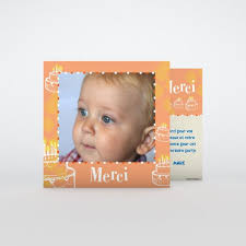 Avec nos exemples de messages d'anniversaires, des textes d'anniversaire gratuits et de modèles de lettres d'anniversaire gratuits, nous vous aidons à formuler vos vœux d'anniversaire et comment souhaiter un « bon anniversaire ». Remerciement Anniversaire Enfant Gateau Planet Cards