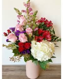 Every flower arrangement is a part of your story. Louis Does Flower Nar Media Kit