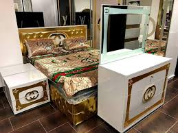 O gamă largă de produse de calitate la preţuri accesibile. Vnbmupabasvtnm