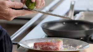 Spiced tuna fishcakes by gordon ramsay. Gordon Ramsay S Seared Sesame Crusted Tuna Recipe 2021 Masterclass