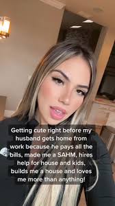 Liz Bravo Met Husband