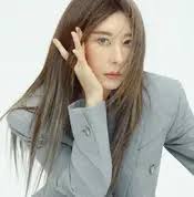 220330 Hwa Sa Instagram Update with Kim Wan Sun, BoA, Uhm Jung Hwa, Lee  Hyori