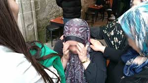 Genç kız, peşine düşen adamdan attığı tokat sayesinde kurtuldu - Gazete  Rize  Rize Haber  Son Dakika Rize Haberleri