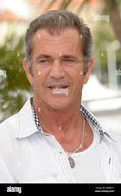 Beaver entertainment hi-res stock photography and images