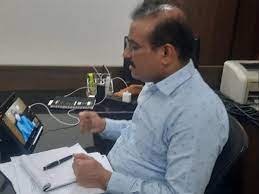 Earlier, several experts had claimed that maharashtra government's decision to restart mumbai local trains for common people was one of the reasons behind the sudden spike in mumbai. Decision On Maharashtra Lockdown After April 14 State Health Minister Business Standard News