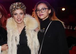 Ο λόγος για την ματθίλδη μαγγίρα που μπορεί να χώρισε με τον αμερικανό σύζυγό της η κάμερα του star απαθανάτισε το δημήτρη λαμπριανό και τη ματθίλδη μαγγίρα σε νυχτερινή τους έξοδο. Mat8ildh Maggira 8eatrikh Bradia Mazi Me Thn 17xronh Korh Ths Lhda