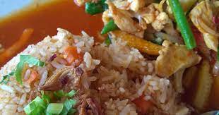 Yang sukakan masakan thai tu bolehlah buat nasi goreng paprik ni! Resepi Nasi Goreng Ayam Paprik Yang Sedap Informasi Santai