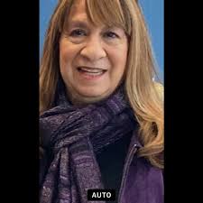 Man receives gift card and pays it forward