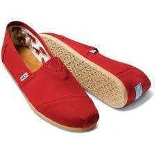 Pagi tadi kereta (kelisa wkh****) breakdown di plaza tol plus kota damansara. Kasut Malaysia Toms Shoes Shoes Slip On Shoes