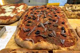 La piadineria di osztályozása a tripadvisoron 4/5, és az itt található 78 étterem közül a(z) 55. Panificio Pasticceria Gastronomia Di Specialita Liguri U Caruggiu S N C Focacceria Pasticceria U Caruggiu