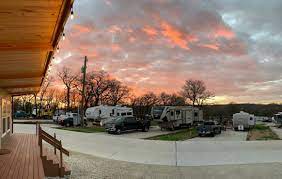 People go to fort worth to see famous monuments such as billy bob's texas, as well as to enjoy its many popular attractions like fort worth zoo. The Haven Rv Park