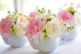 Krystle Teapot2 Flower Arrangements Beautiful Flowers Floral Arrangements