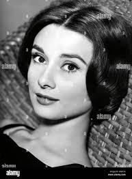 Original Film Title: LOVE IN A GOLDFISH BOWL. English Title: LOVE IN A  GOLDFISH BOWL. Film Director: JACK SHER. Year: 1961. Stars: EDWARD ANDREWS.  Credit: PARAMOUNT PICTURES