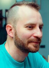 From short haircuts like the buzz cut and crew cut to a fade on the sides and back with longer hair that is combed over or slicked back, it's important to choose the best hairstyles for balding men that. 15 Best Hairstyles For Balding Men Askhairstyles Coole Frisuren Haare Manner Manner Haarschnitt Kurz