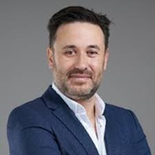 🏗️ Halfway to the sky: the Riviera Tower reaches new heights in Athens! A  major milestone has been reached at The Riviera Tower: now standing 113  metres tall, the tower has officially