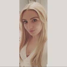 Amy Calvert's Instagram, Twitter & Facebook