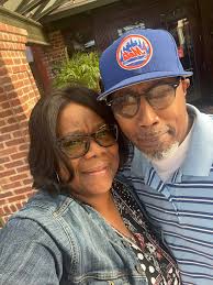 Happy Anniversary to Jamie Lee Curtis and her husband! 🥰 Cheers to a love  story that continues to inspire. Wishing you both many more happy,  love-filled years together! ❤️🎉