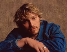 Seb Szabo Releases Heartfelt Charmer, “Crumbs From Your Table”