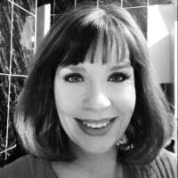 Cindy Marty's Instagram, Twitter & Facebook