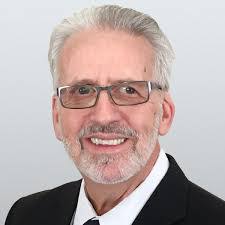 Steve Kovac's Instagram, Twitter & Facebook