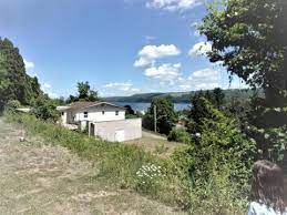Beautifully redone, home in the village of watkins glen! Watkins Glen Ny Real Estate Watkins Glen Homes For Sale Realtor Com