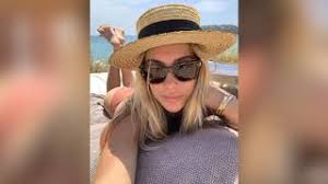 .harry winston marka olduğu belliydi.siz takipçilerim hemen dm'den aynı markayı yazdınız zaten bugün şeyma subaşı da markasının tiffany&co olmadığını hatta ve hatta fiyatının sandığımız kadar ucuz olmadığını açıklayan bir yazı paylaştı yüzük çok merak edildiği için harry winston. Seyma Subasi Frikikleri Mp3 Mp4 Flv Webm M4a Hd Video Indir