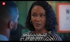 Jaxon hiding from Zwee😀 this one will get caught what kind of hiding is  that #smokeandmirrors