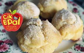 Krim paf mempunyai rasa yang lemak dan inti yang manis. Pin Di Bake