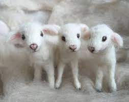needle felted lamb baby sheep poseable baby schaf nadelfilztiere filztiere