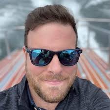 Today we want to welcome Sarah Chavez.