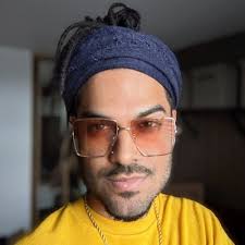 Kyle Ring (@drkylesr)