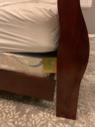 You can fix your bed frame center support for a few dollars by purchasing or scavenging a bit of lumber, metal straps, and a handful… if the existing leg support cannot be removed then just place the lumbar support under the side that will have more weight. Help With Broken Bed Frame