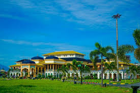 Simak penjelasan tentang letak jantung dan fungsi serambi kanan adalah menerima darah kotor yang dibawa oleh pembuluh darah dari seluruh tubuh. 10 Gambar Istana Maimun Medan Tiket Masuk Lokasi Sejarah Misteri Peninggalan Kerajaan Letak Alamat Jejakpiknik Com