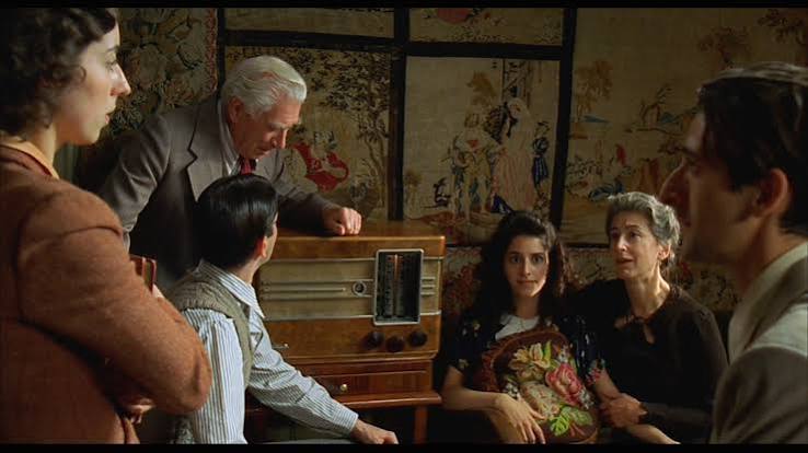 Movie Review – The Pianist – constantscribbles