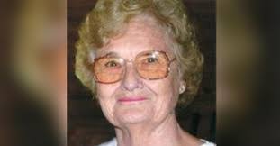 Annie Wray's Instagram, Twitter & Facebook