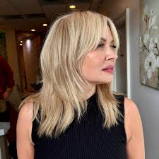 ✨Modern Shag Haircut led by ORIBE Artist Gardner Edmunds. This updated  version of the classic shag is great for textured hair, sexy and