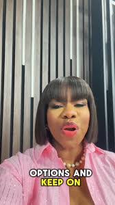 Maxine Marks's Instagram, Twitter & Facebook