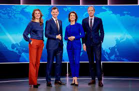 Being similar to the bbc's news segments, it is focused on dutch and european politics and also hosts debates. Nieuwe Tafel Moet Nieuwsuur Wat Dichterbij Brengen Villamedia